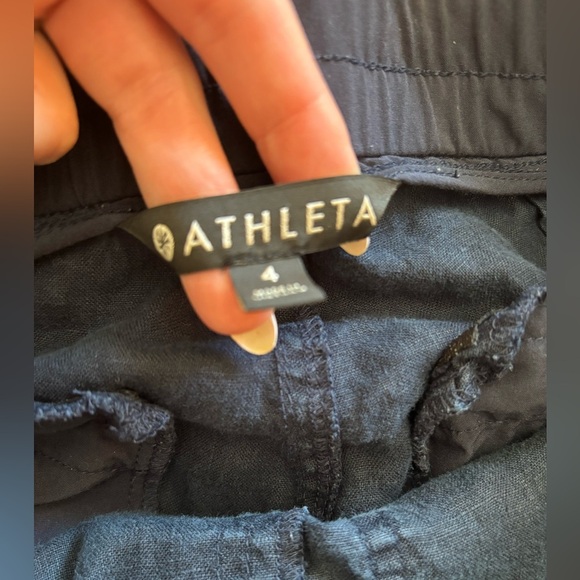 Athleta Cabo Linen Jogger Pants Size 4 Navy Blue Coastal Vacation Travel Relax - Picture 4 of 6